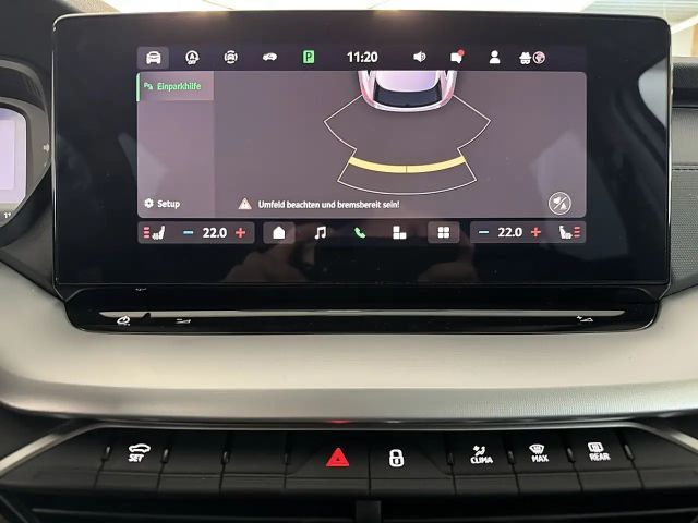 Skoda Octavia Kombi 2,0TDI *LED*AHK*Tempomat*Getönte Scheiben...