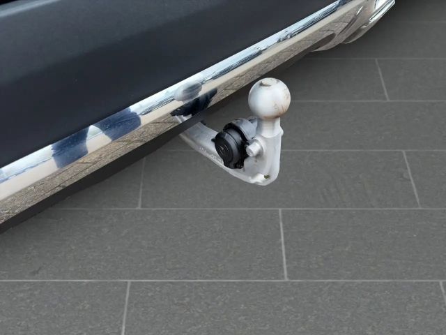 Mercedes-Benz GLA 180 Progressive