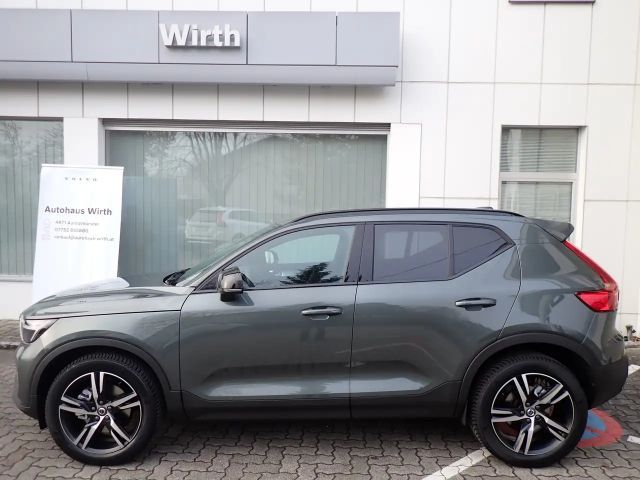 Volvo XC40 Dark Plus