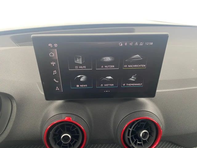 Audi Q2 35 TFSI S-Line