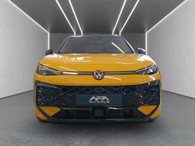 Volkswagen T-Roc 1.5 eTSI DSG R-Line