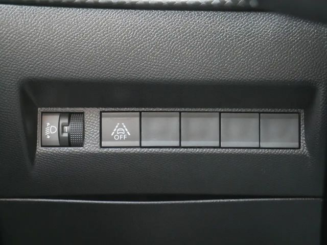 Peugeot E-208 Active Pack