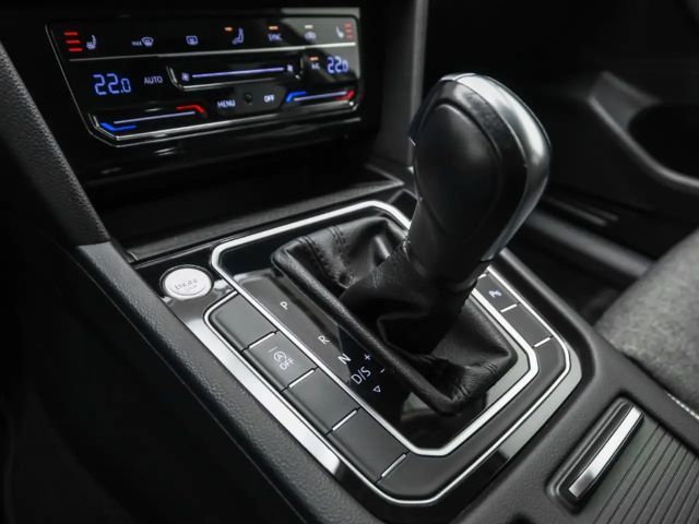 Volkswagen Passat 2.0 TDI Business DSG Variant