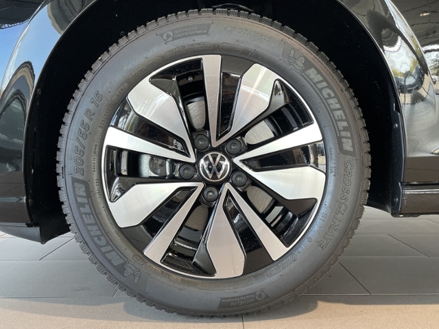 Volkswagen Golf 1.5 eTSI