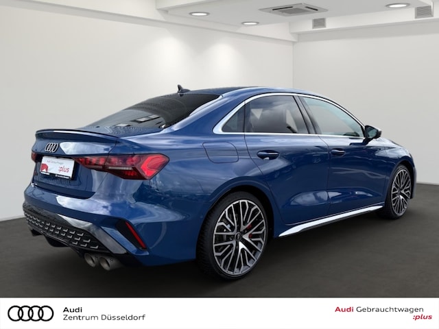 Audi S3 Quattro S-Tronic Sedan