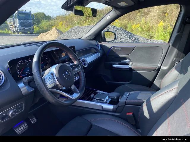 Mercedes-Benz GLB 200 AMG Line