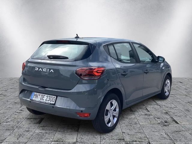 Dacia Sandero Essential TCe 90