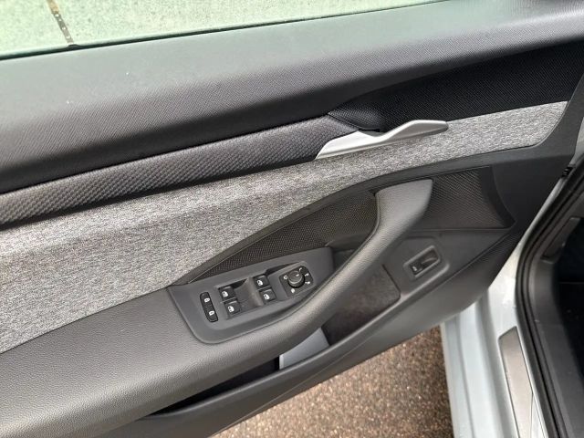 Skoda Superb 2.0 TDI Combi Selection