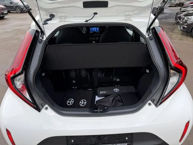 Toyota Aygo X Business Hatchback