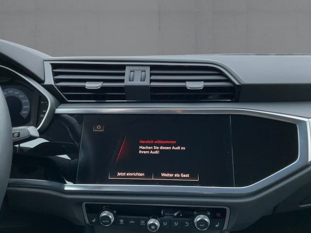 Audi Q3 35 TDI S-Tronic