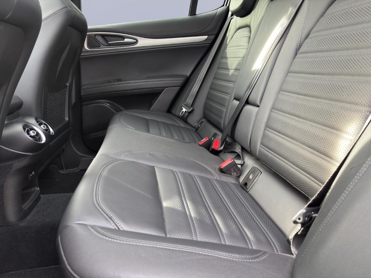 Alfa Romeo Stelvio Q4 Veloce