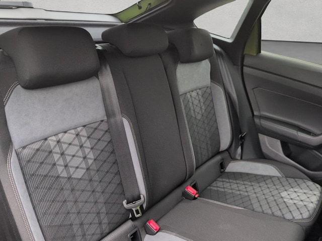 Volkswagen Taigo 1.5 TSI DSG R-Line