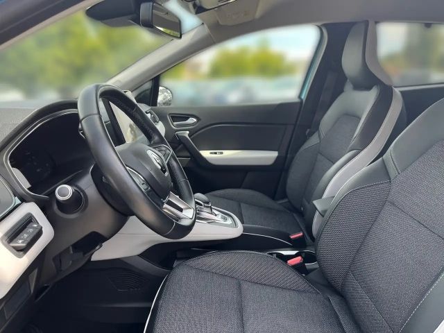 Renault Captur E-Tech Intens