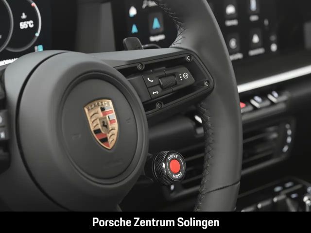 Porsche 992 Cabrio Carrera GTS