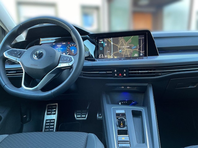 Volkswagen Golf 1.5 eTSI Golf VIII