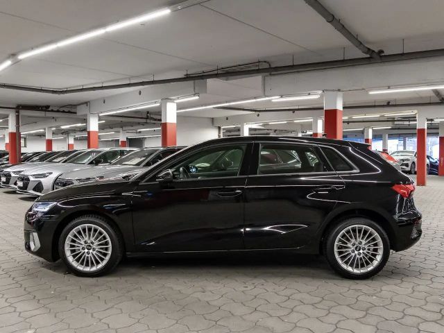 Audi A3 30 TFSI Sedan