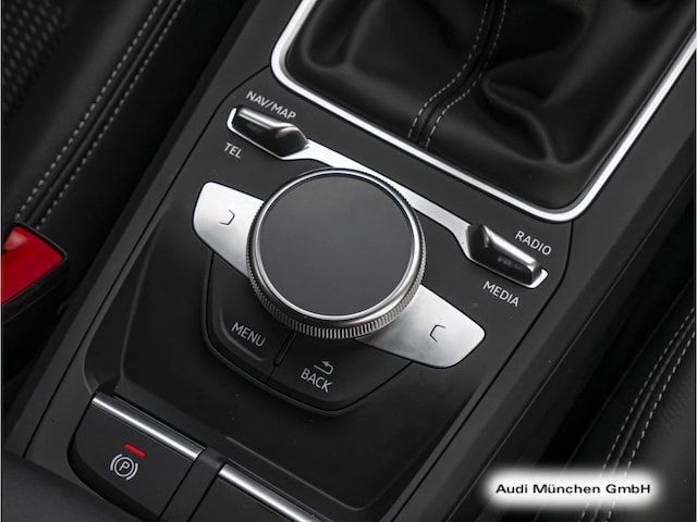 Audi Q2 30 TFSI S-Line