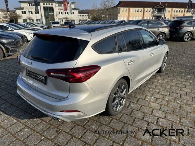 Ford Focus ST Line Wagon