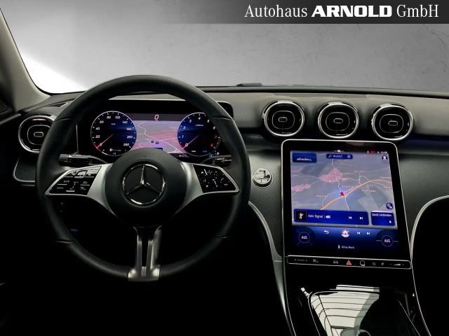 Mercedes-Benz C 200 AVANTGARDE Sedan