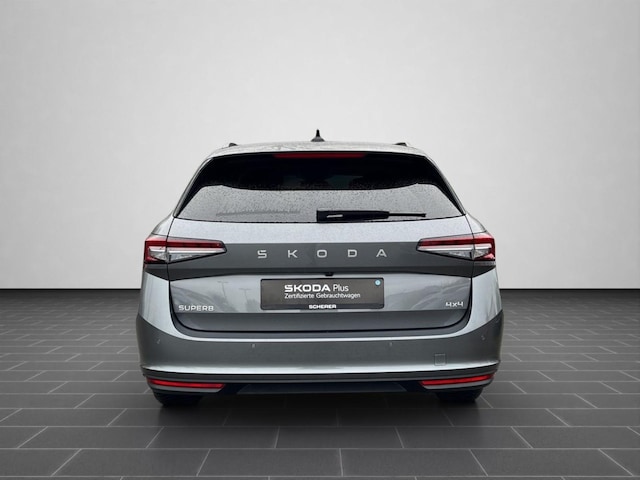 Skoda Superb 2.0 TSI Combi Selection