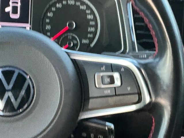 Volkswagen T-Roc 1.5 TSI DSG Sport