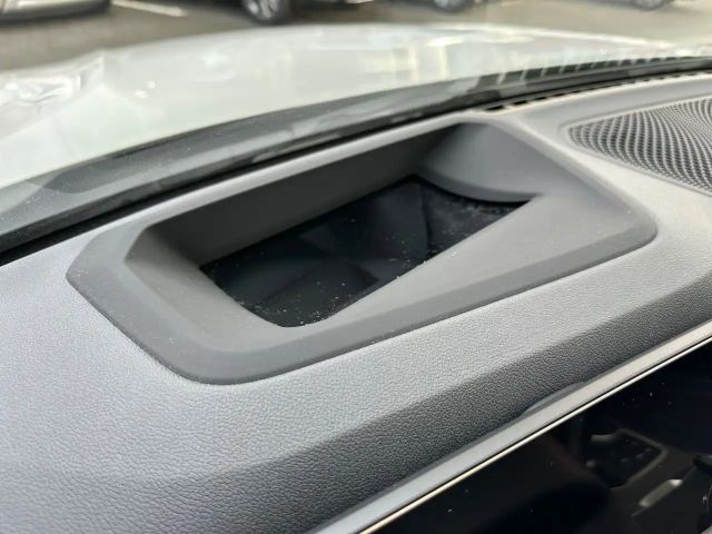 BMW 330 330e M-Sport Touring