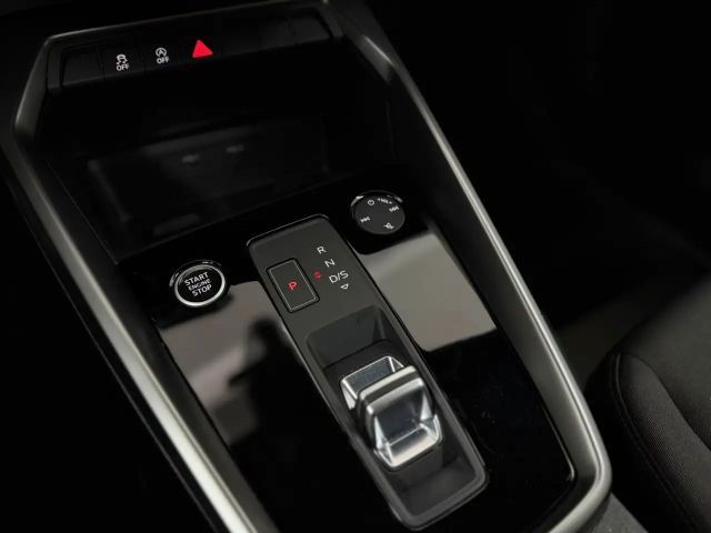 Audi A3 35 TFSI S-Line Sedan Sportback