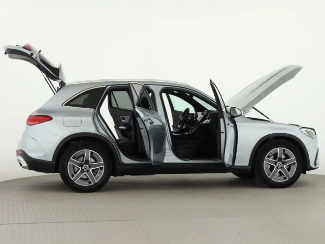 Mercedes-Benz GLC 300 4MATIC AMG Line
