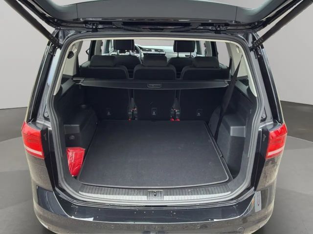 Volkswagen Touran 1.5 TSI Comfortline
