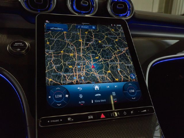 Mercedes-Benz C 200 AMG Line Sedan