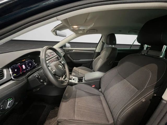 Skoda Superb 2.0 TDI Combi Style Style