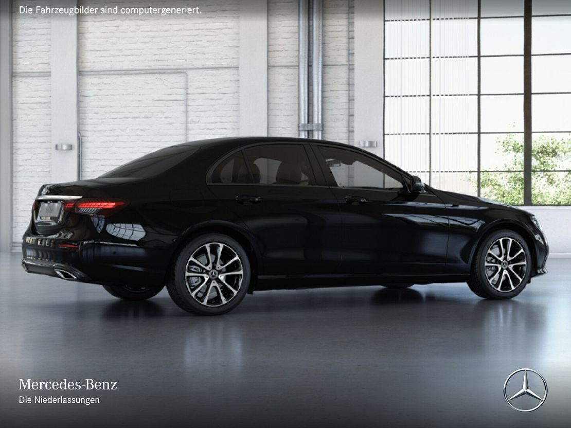 Mercedes-Benz E 220 E 220 d Sedan