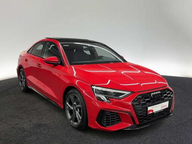 Audi S3 Quattro S-Tronic Sedan