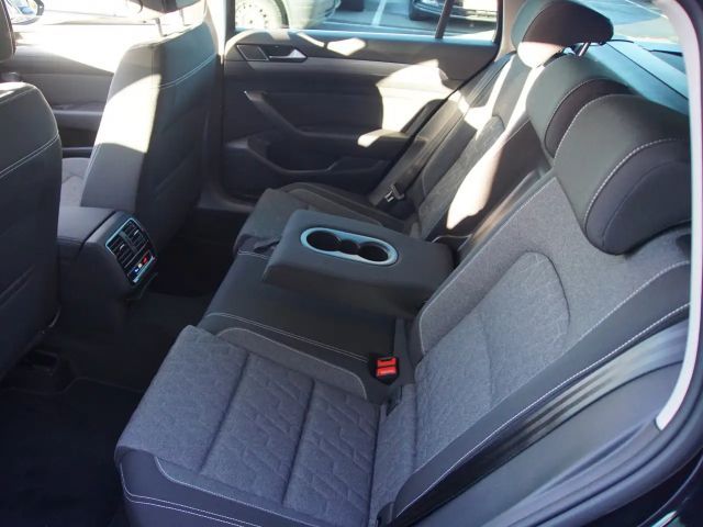 Volkswagen Passat Business Variant
