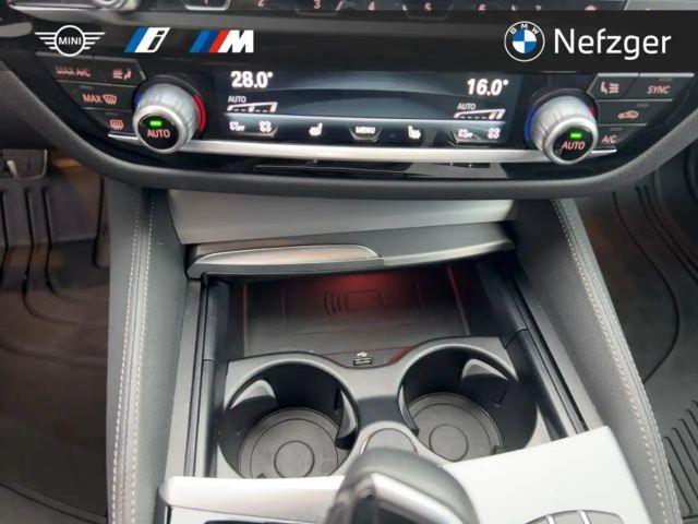 BMW 530 530d M-Sport Touring