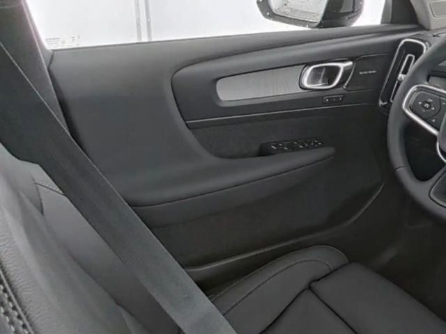 Volvo XC40 Dark Plus