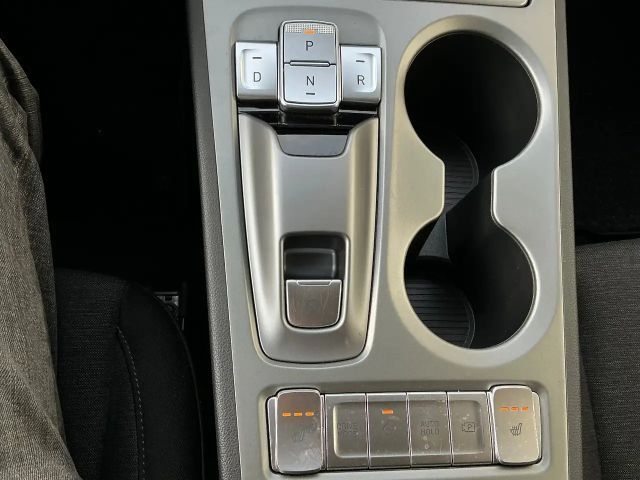 Hyundai Kona 64 kWh Electric