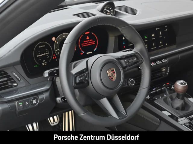 Porsche 992 Cabrio Carrera Turbo