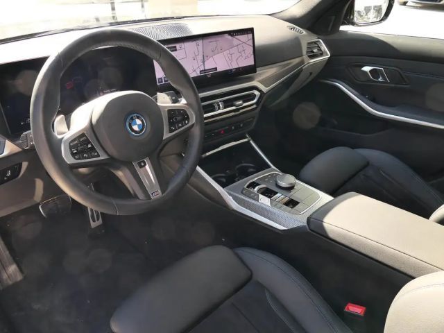 BMW 330 330e M-Sport Touring