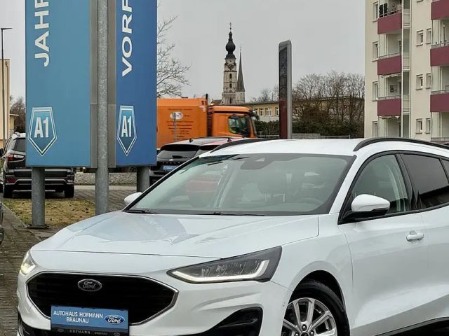 Ford Focus Cool & Connect