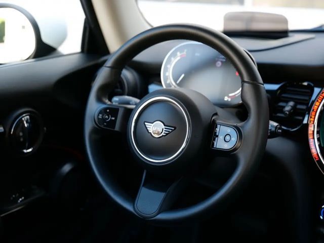 MINI Cooper S DKG LEDER+NAVI PLUS+CAM+HUD+DRIVING ASS