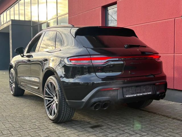 Porsche Macan S