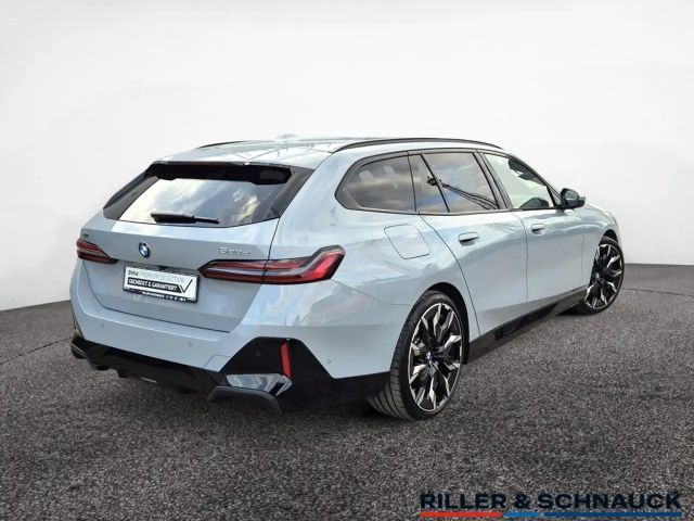 BMW 520 520d M-Sport Touring xDrive