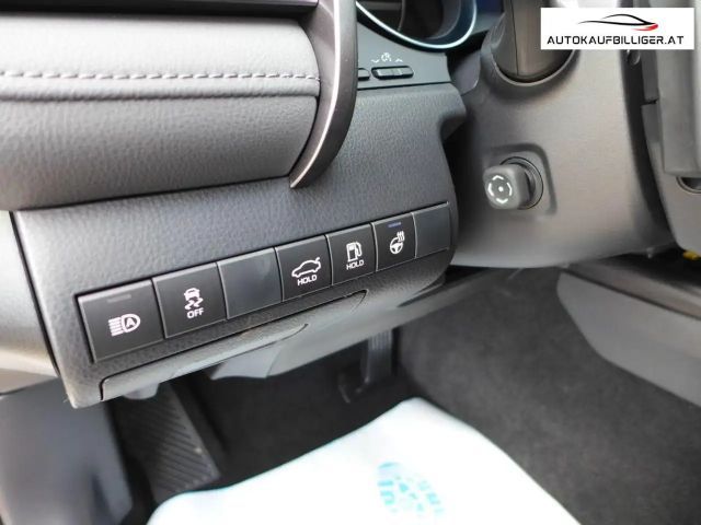 Toyota Camry Hybride Lounge