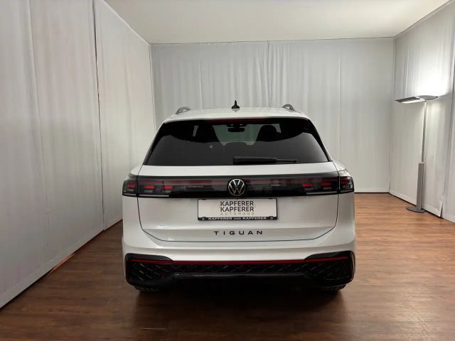 Volkswagen Tiguan 4Motion DSG R-Line