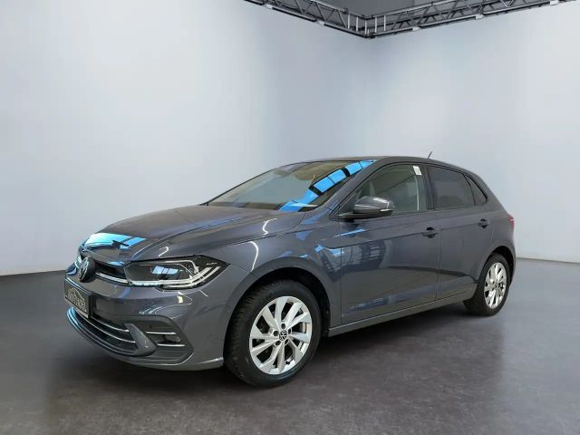 Volkswagen Polo 1.0 TSI DSG Style