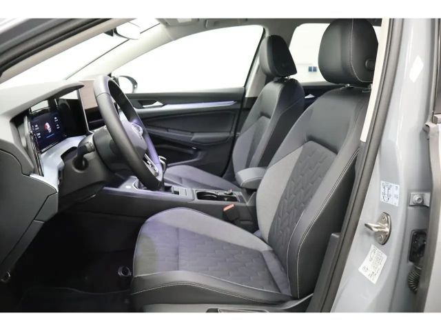 Volkswagen Golf 1.5 TSI Golf VIII