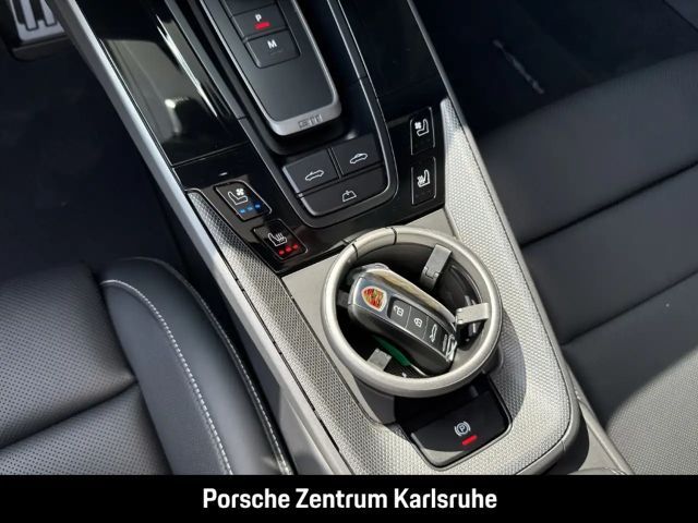 Porsche 992 Cabrio Carrera S