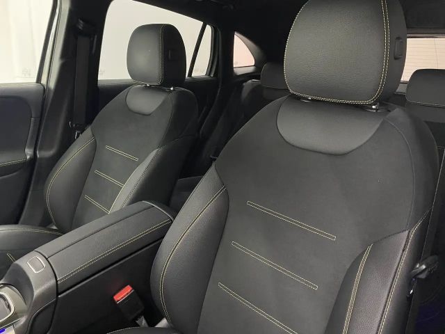 Mercedes-Benz GLA 45 AMG 4MATIC AMG Line