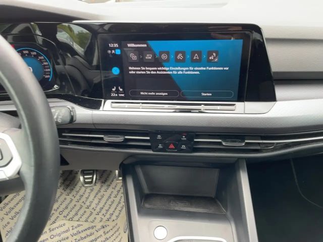 Volkswagen Golf 8 Lim. Active TDI Navi Pano HuD StdHz LED